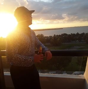 Meet your Posher, Jonathan